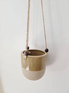 Hanging planter with beads