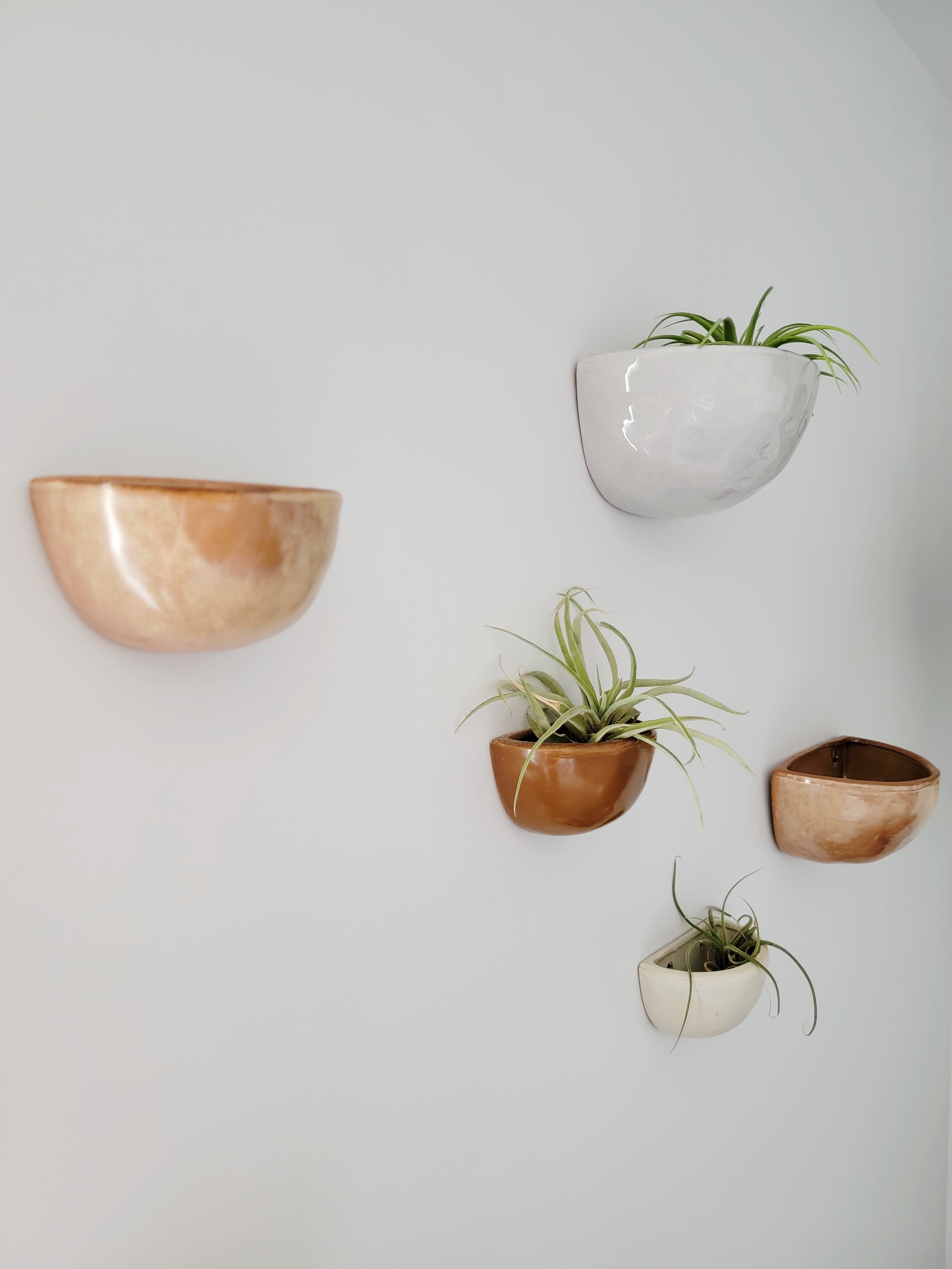 Large glaze wall pots